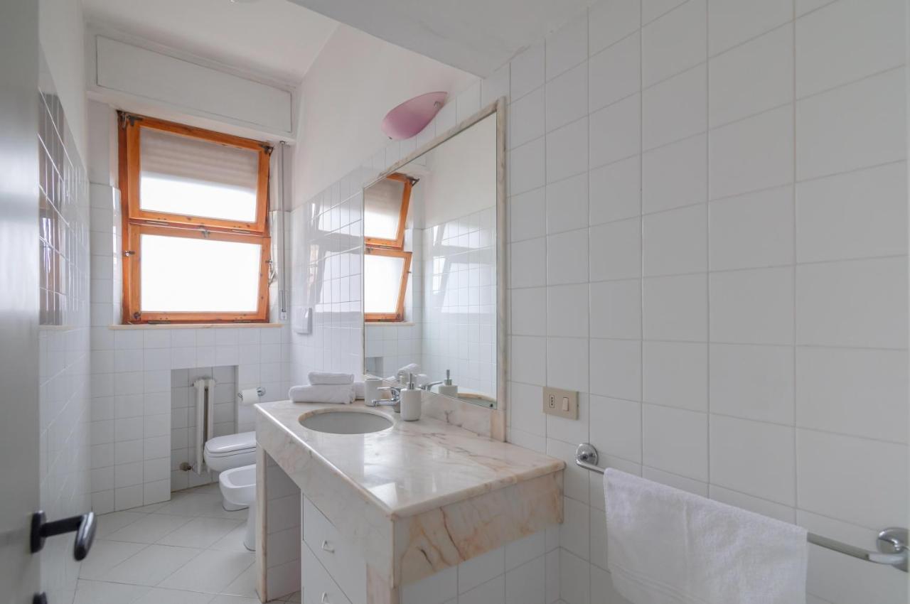 Comfy Flat Steps Away From Siena Station!公寓 外观 照片