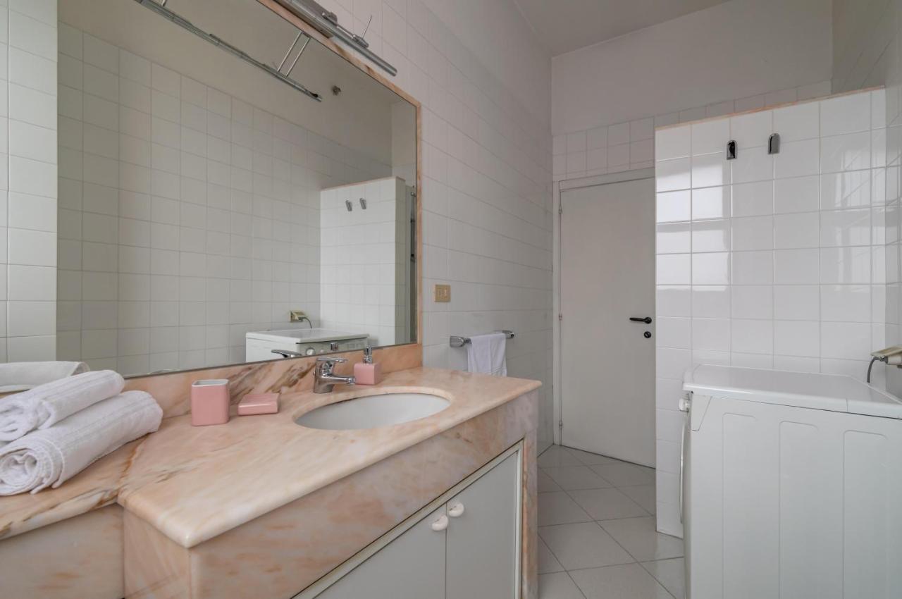 Comfy Flat Steps Away From Siena Station!公寓 外观 照片