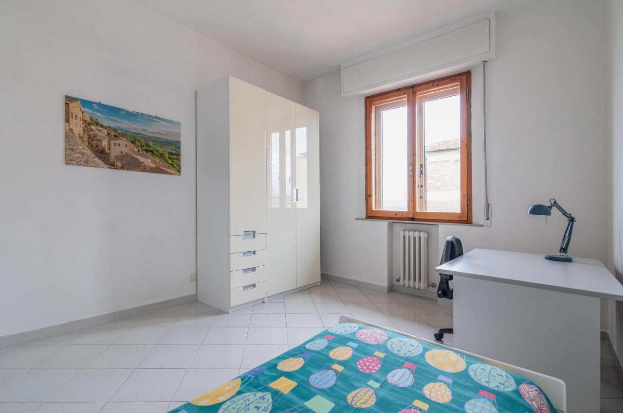 Comfy Flat Steps Away From Siena Station!公寓 外观 照片
