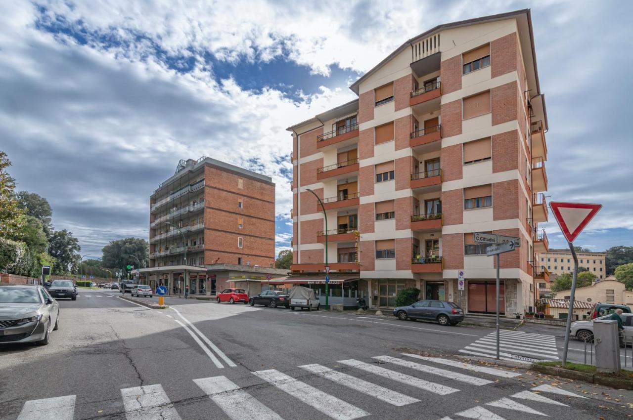 Comfy Flat Steps Away From Siena Station!公寓 外观 照片