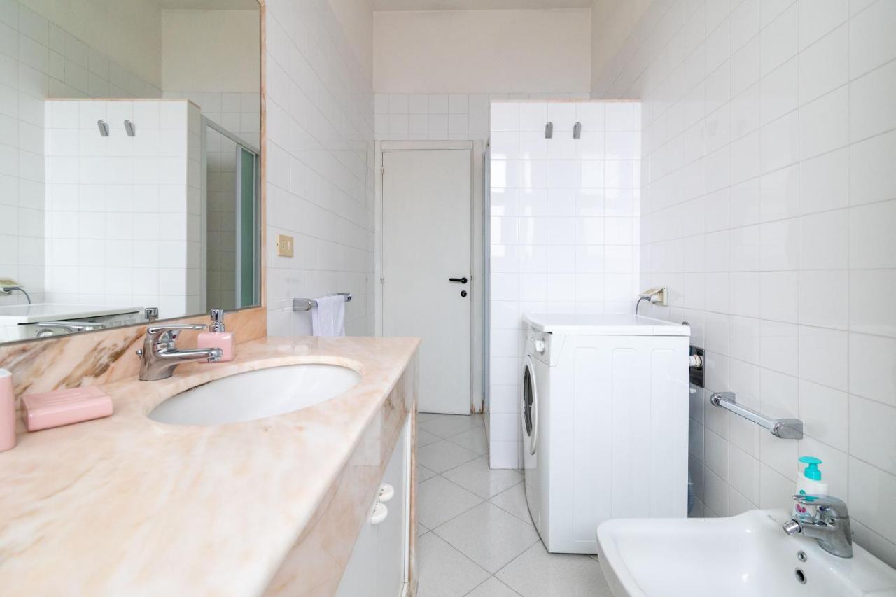 Comfy Flat Steps Away From Siena Station!公寓 外观 照片